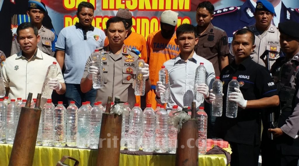 Peracik Handal Arak Tuban, Digulung di Sidoarjo