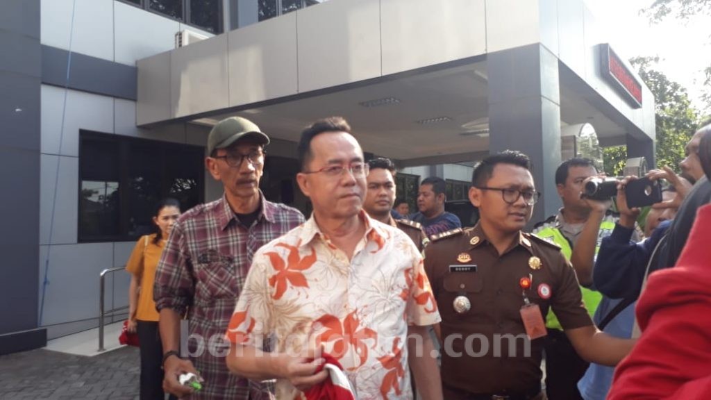 Dinilai Tak Kooperatif, Kejaksaan Tahan Henry J Gunawan dan Isteri