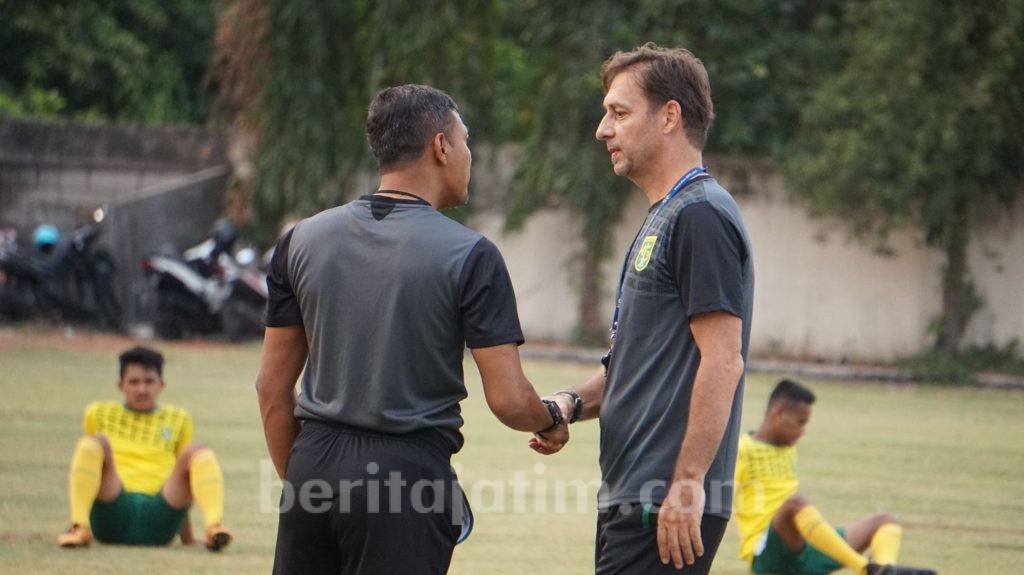 Jelang Lawan Kalteng, Asisten Pelatih Persebaya Siapkan Materi Ini