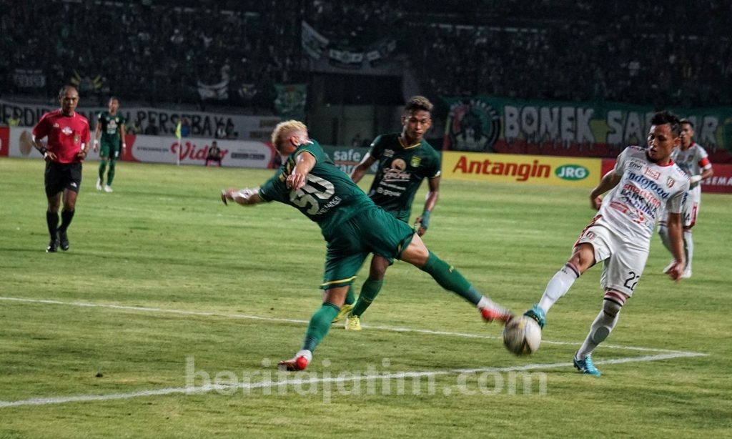 Bali United Punya 7 Pemain Asing, Ini yang Bikin Persebaya Keteteran