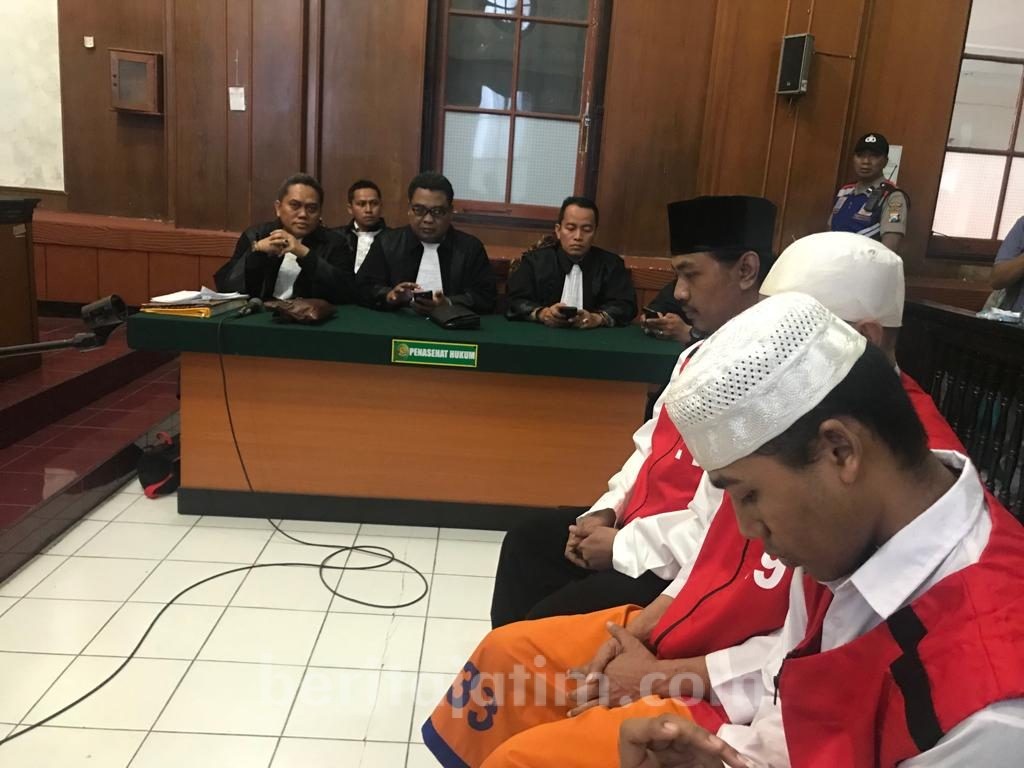 Didakwa Membakar Mapolsek, Tiga Terdakwa Tidak Ajukan Keberatan