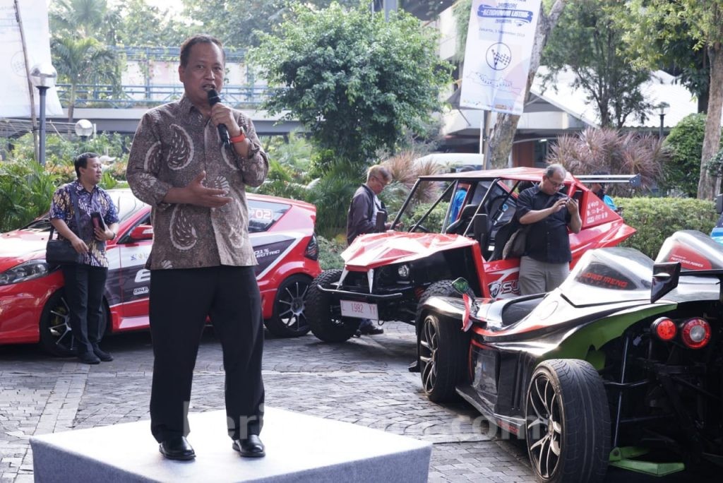 Menristekdikti Targetkan Tahun 2022 Mobil Listrik Diproduksi