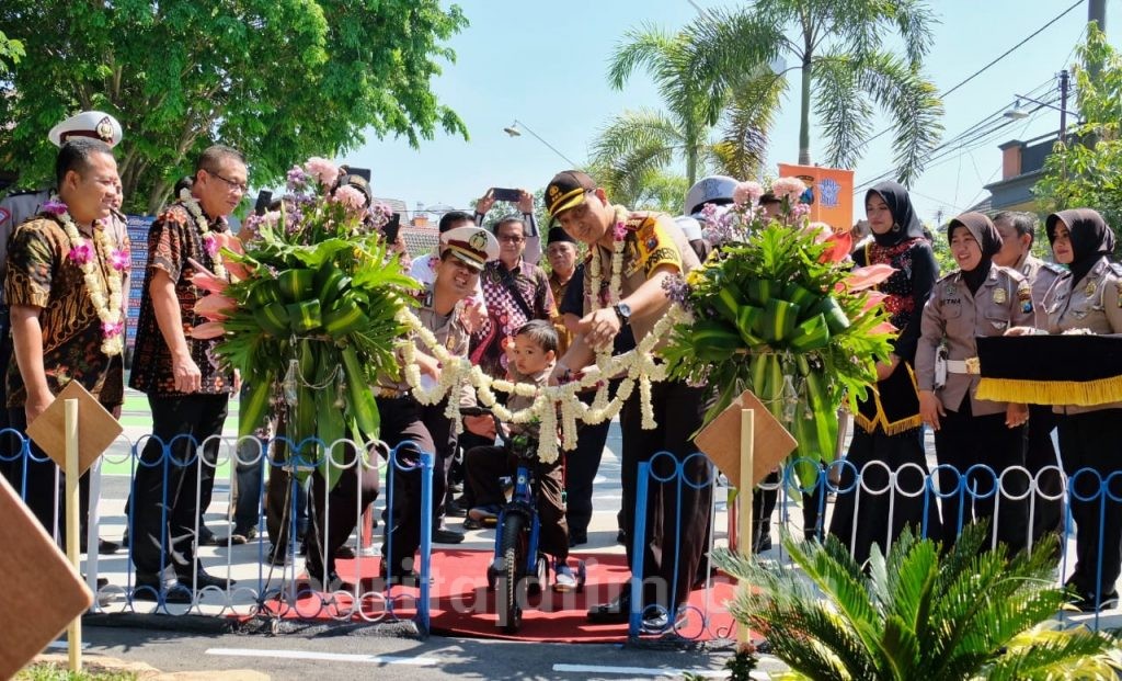 Perumahan Kemiri Indah Jadi ‘Kampung Tertib Lalu Lintas’ di Sidoarjo