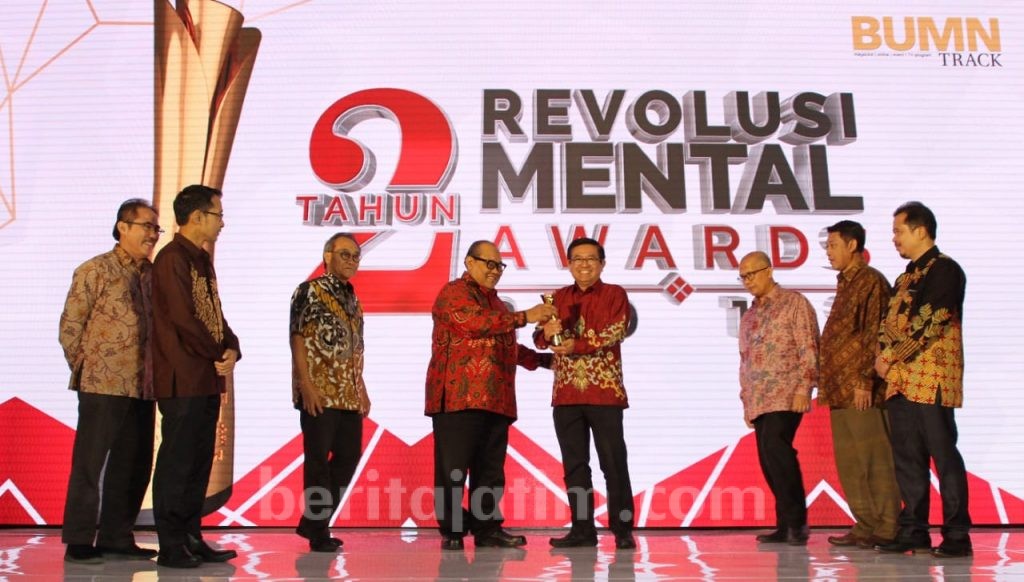 PTPN X Raih Dua Penghargaan dalam Revolusi Mental Award 2019