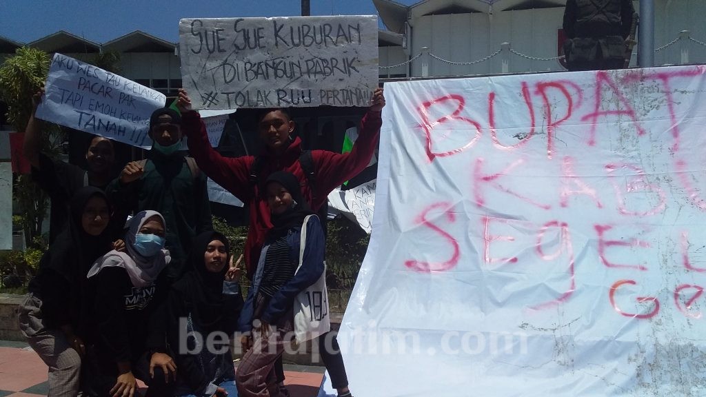 Gerakan Mahasiswa Milenial Melawan Orba 4.0 Bikin Takjub