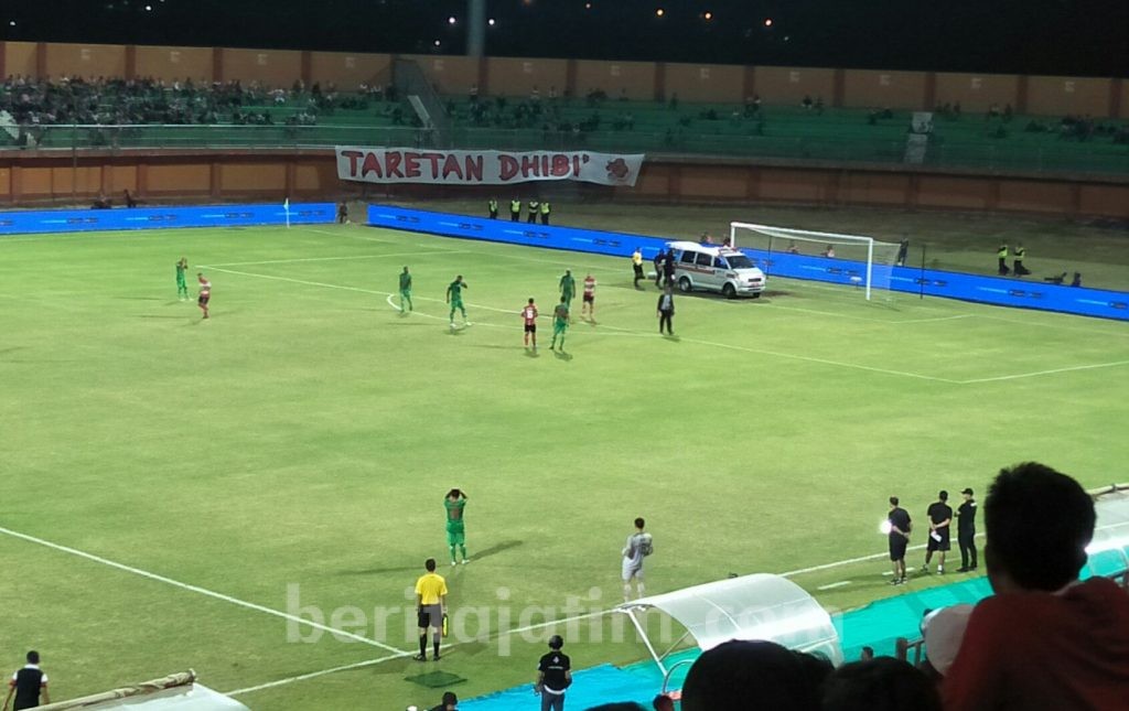Kiper Kalteng Putra Dilarikan ke Rumah Sakit