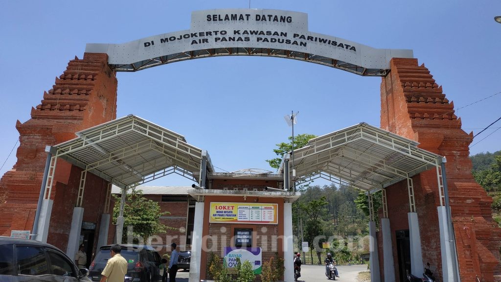Satgas Saber Pungli Mojokerto OTT di Wisata Air Panas Padusan Pacet
