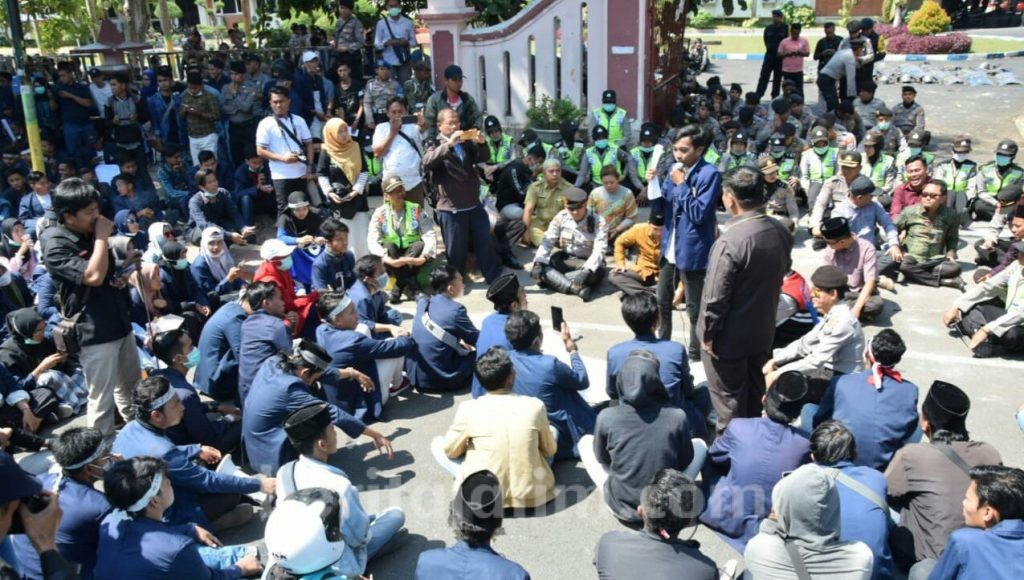 Mahasiswa IAIN Madura Gelar Aksi Damai Tolak RUU