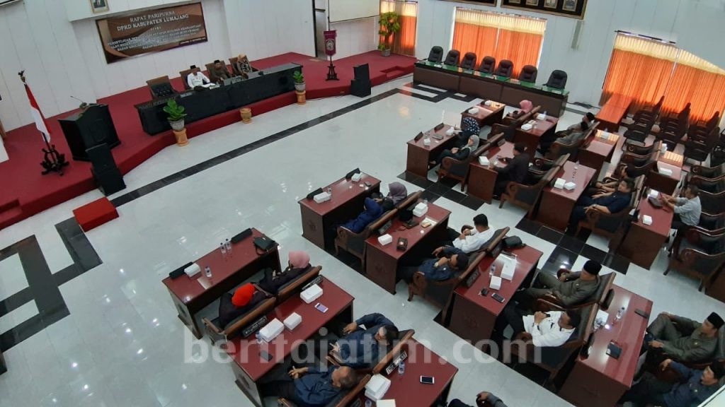 Pengisian Ketua Komisi A DPRD Lumajang Berlangsung Alot