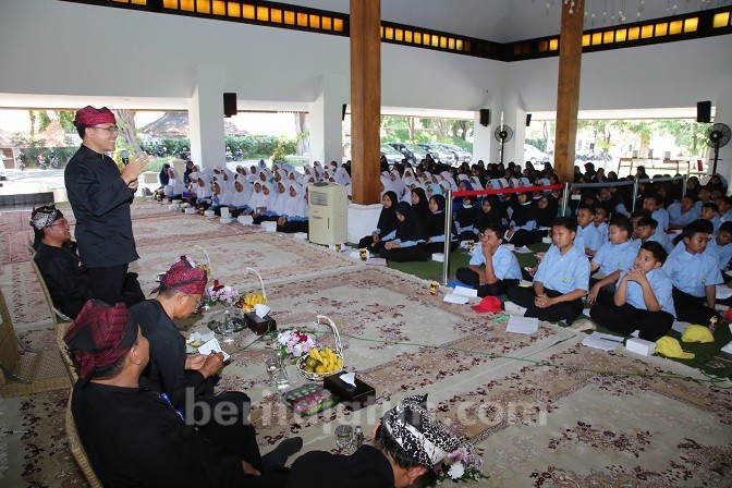 Bupati Anas: Tidak Ada Ceritanya Orang Sukses Tanpa Kerja Keras