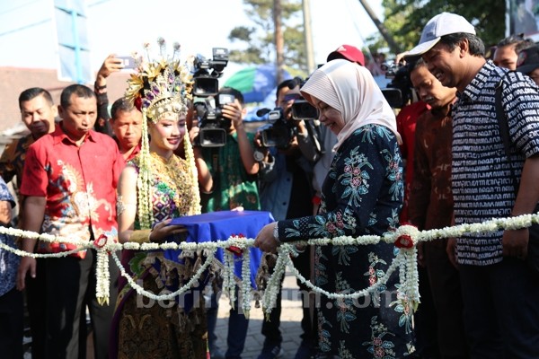 Bupati Kediri Buka Festival Kelud 2019