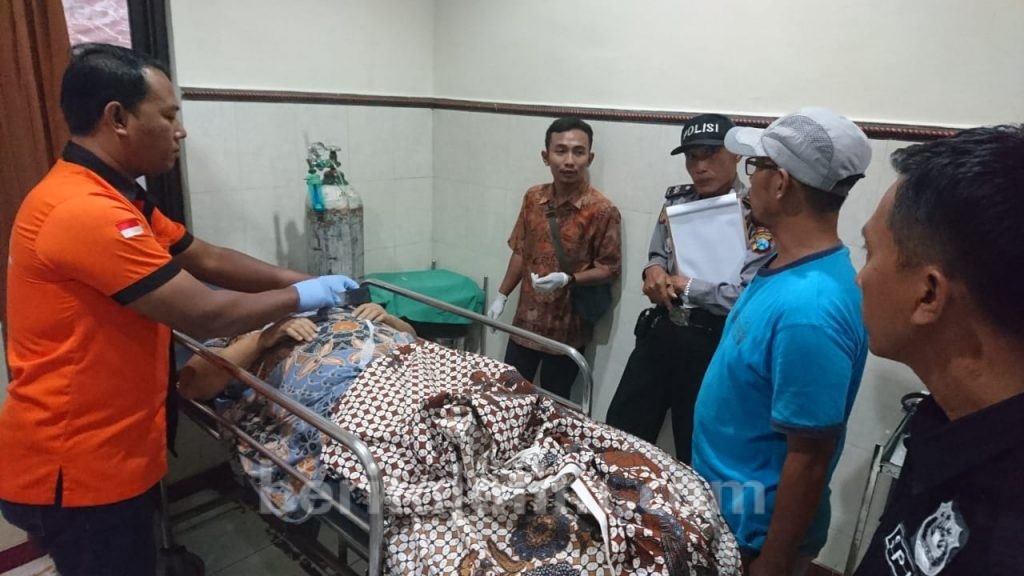 Wanita Ini Saksikan Ibunya Meregang Nyawa Tersengat Arus Listrik