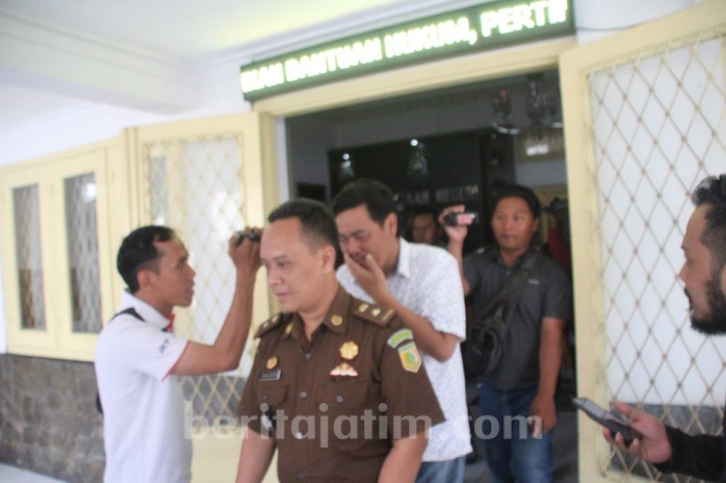 Korupsi Dana Desa, Kades di Jombang Dijebloskan ke Tahanan