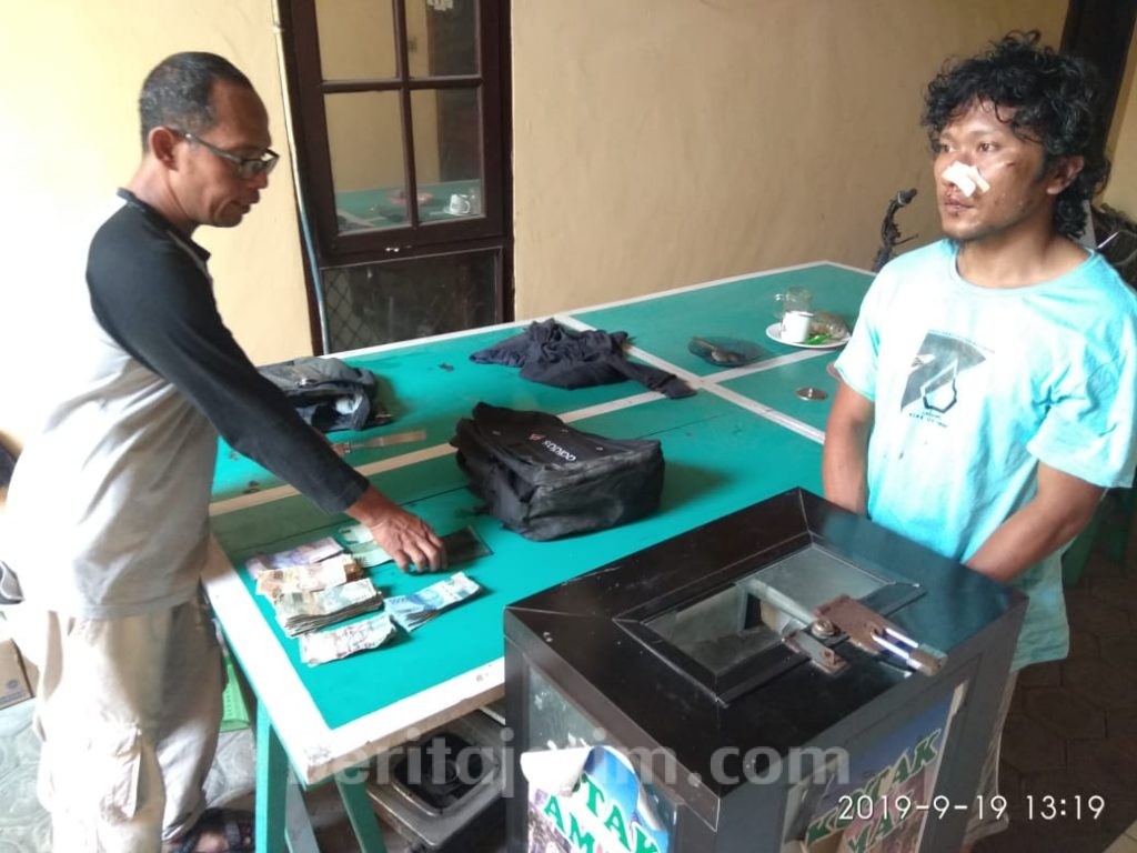 Masjid Jenderal Moeldoko Disatroni Maling, Kotak Amal Dikuras