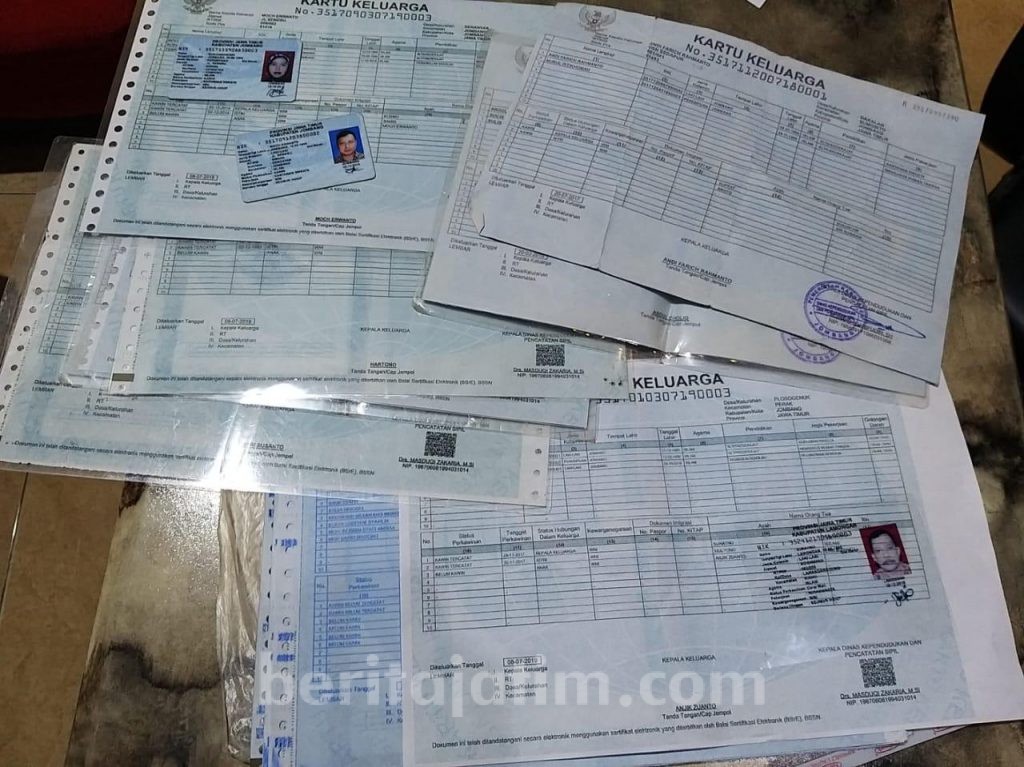 Polres Jombang Ciduk Pemalsu Dokumen Negara
