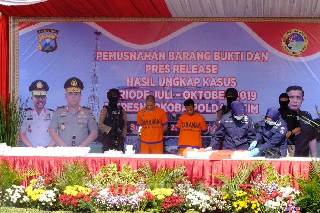 Sabu yang Hendak Dikirim ke Madura Dimusnahkan Polda Jatim