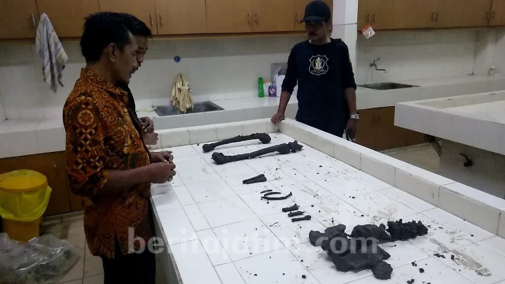 Potongan Tulang Manusia Ditemukan di Pinggir Sungai Kota Mojokerto