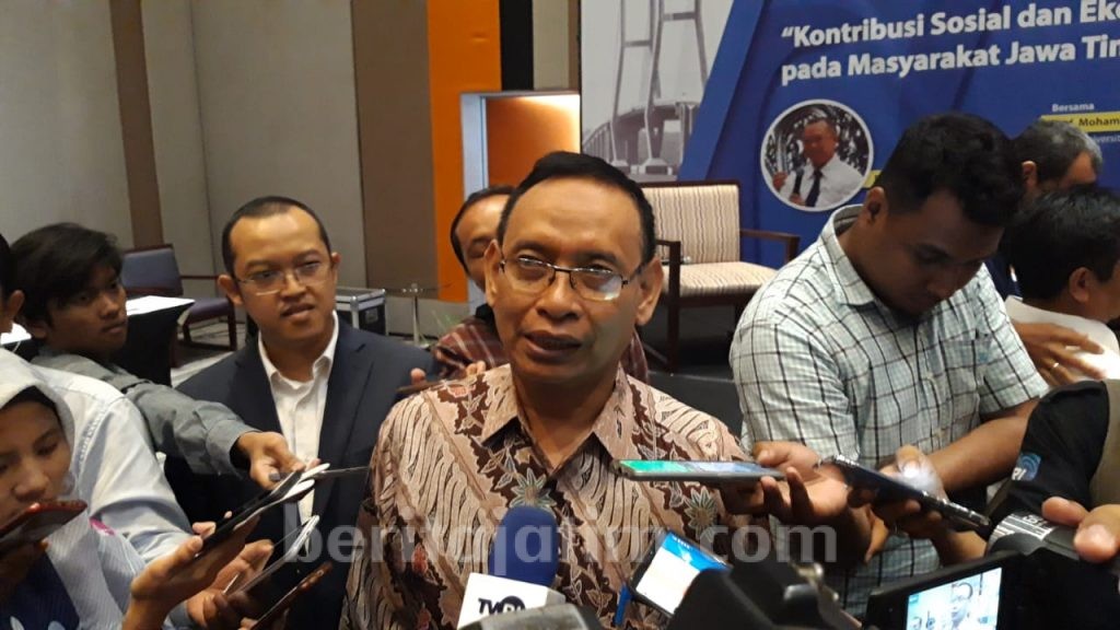 Rektor Unair Gambarkan Kedewasaan Negara Jika Pelantikan Presiden Berlangsung Damai