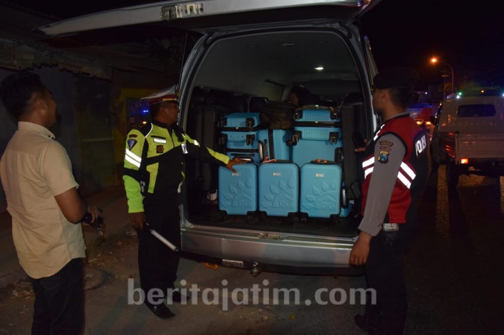 Polisi Razia Kendaraan di Pamekasan