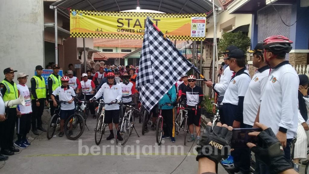 LDII Gowes Bareng Gubernur Khofifah