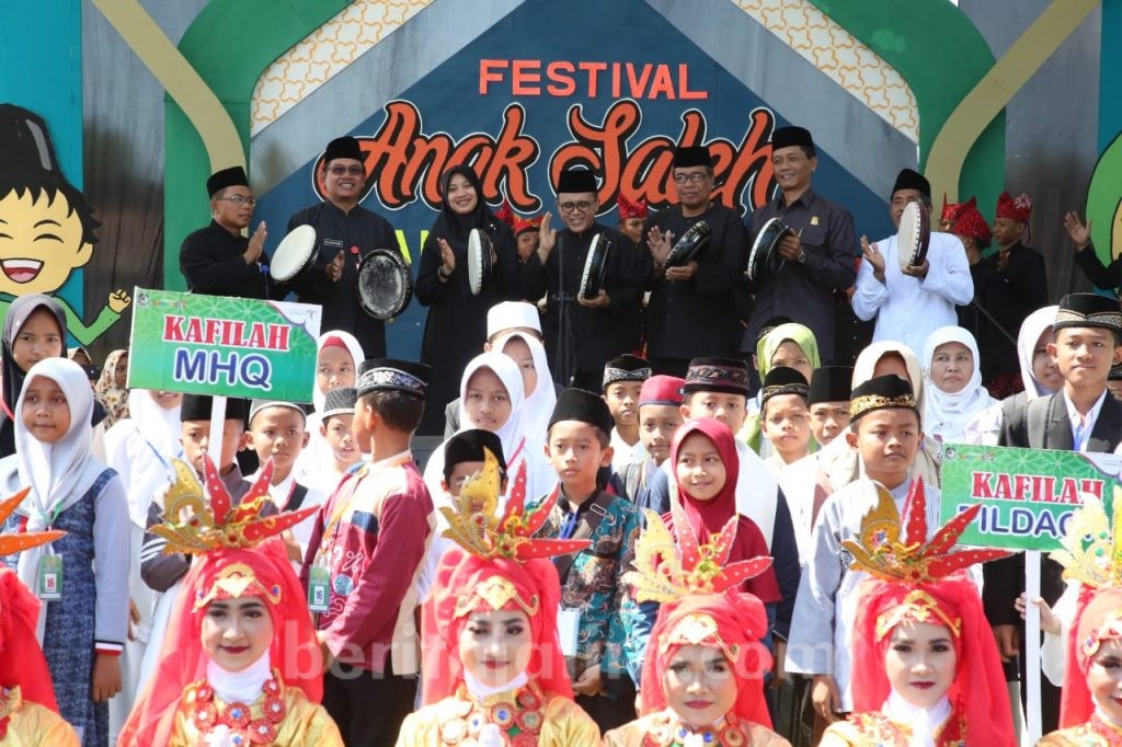 Meriahnya Festival Anak Saleh Banyuwangi