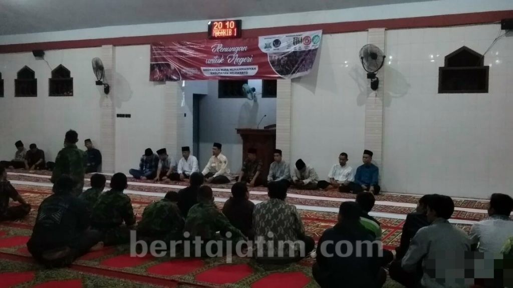 Mahasiswa Mojokerto Gelar Doa Bersama dan Renungan untuk Negeri