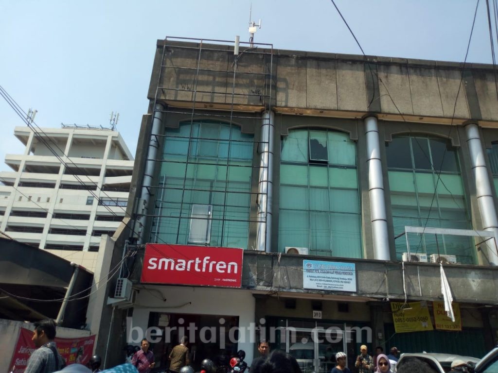 Smartfren Perkenalkan Pemancar Seberat 20 Kg untuk Nikmati Teknologi 5G
