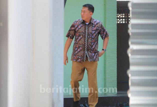 Sekda Pemkab Gresik Berstatus Tahanan Kota