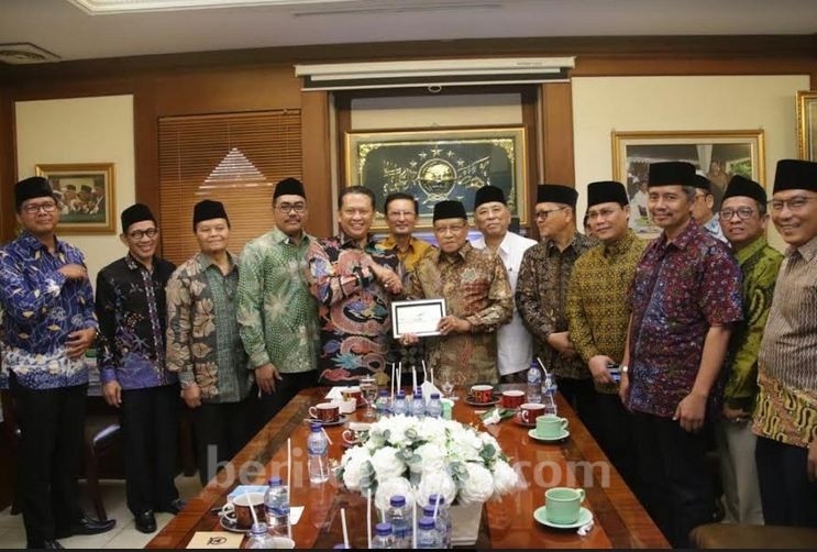 MPR Sebut PBNU Sepakat Amandemen Terbatas UUD NRI 1945