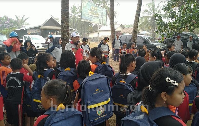 DLH Banyuwangi dan PT BSI Kolaborasi Kurangi Sampah dan Hijaukan Alam
