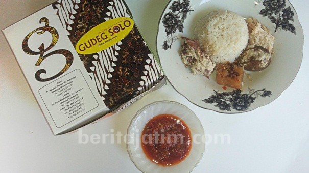 Cicipi Kelezatan Gudeg Solo Kendangsari di GoFood Festival Grand City
