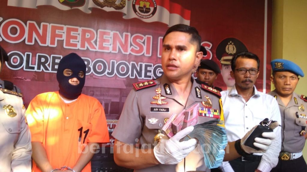 Korupsi ADD Senilai Rp 551 Juta, Kades Sumberrejo Ditahan