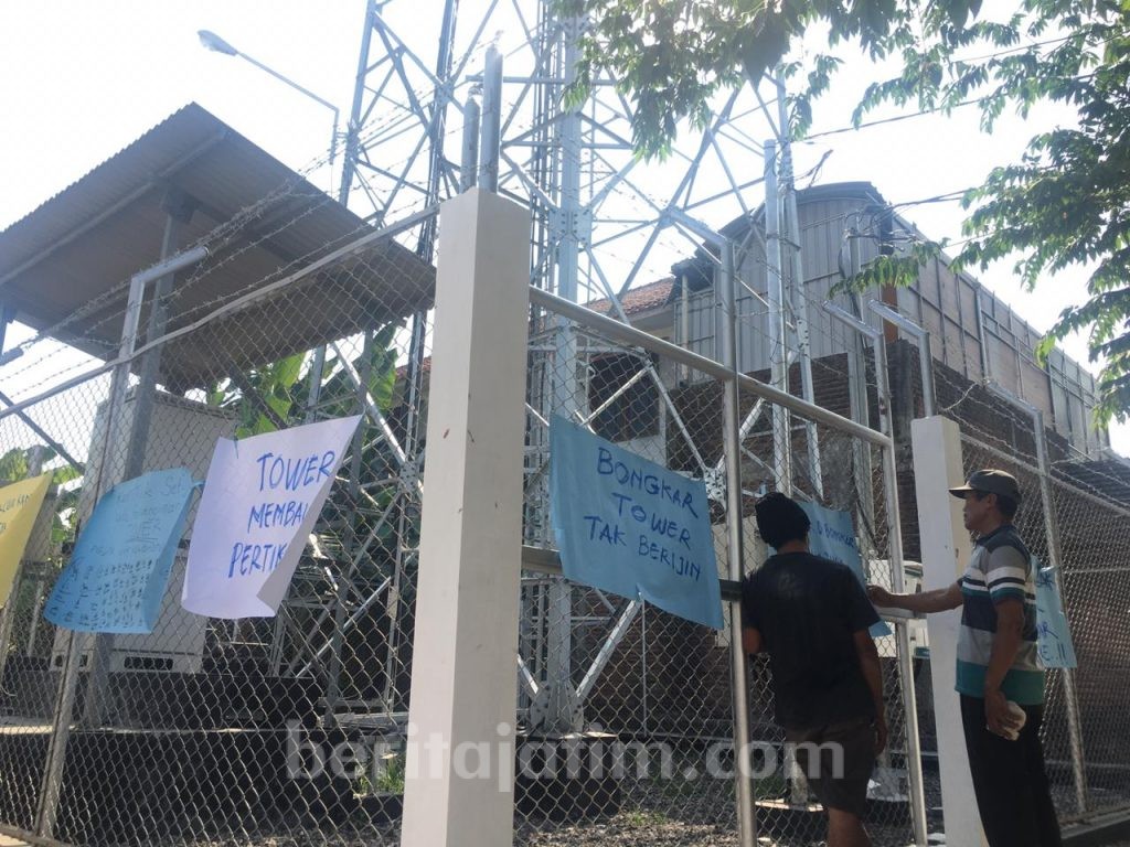 Warga Sidoarjo Protes Pendirian Tower