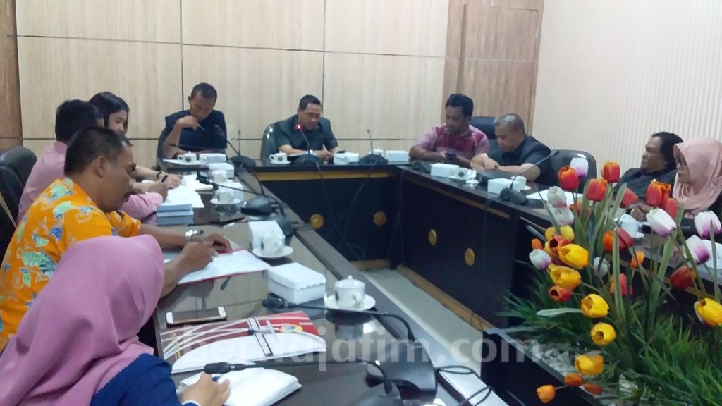 Komisi C Larang Plat Merah yang Belum Bayar Pajak Beroperasi