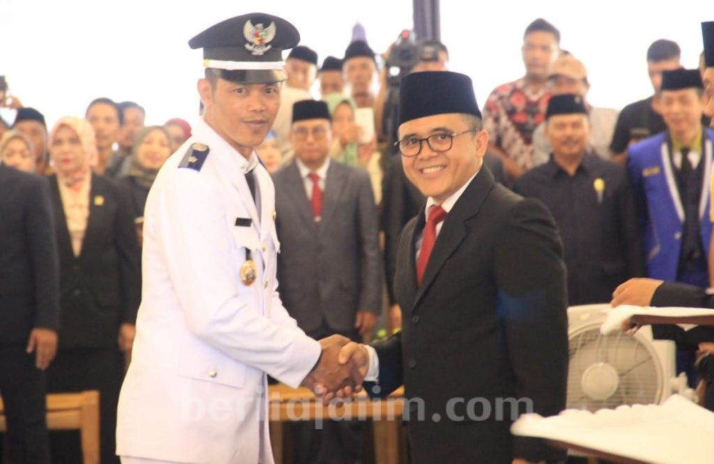 Sah, Bupati Anas Lantik 128 Kepala Desa di Banyuwangi