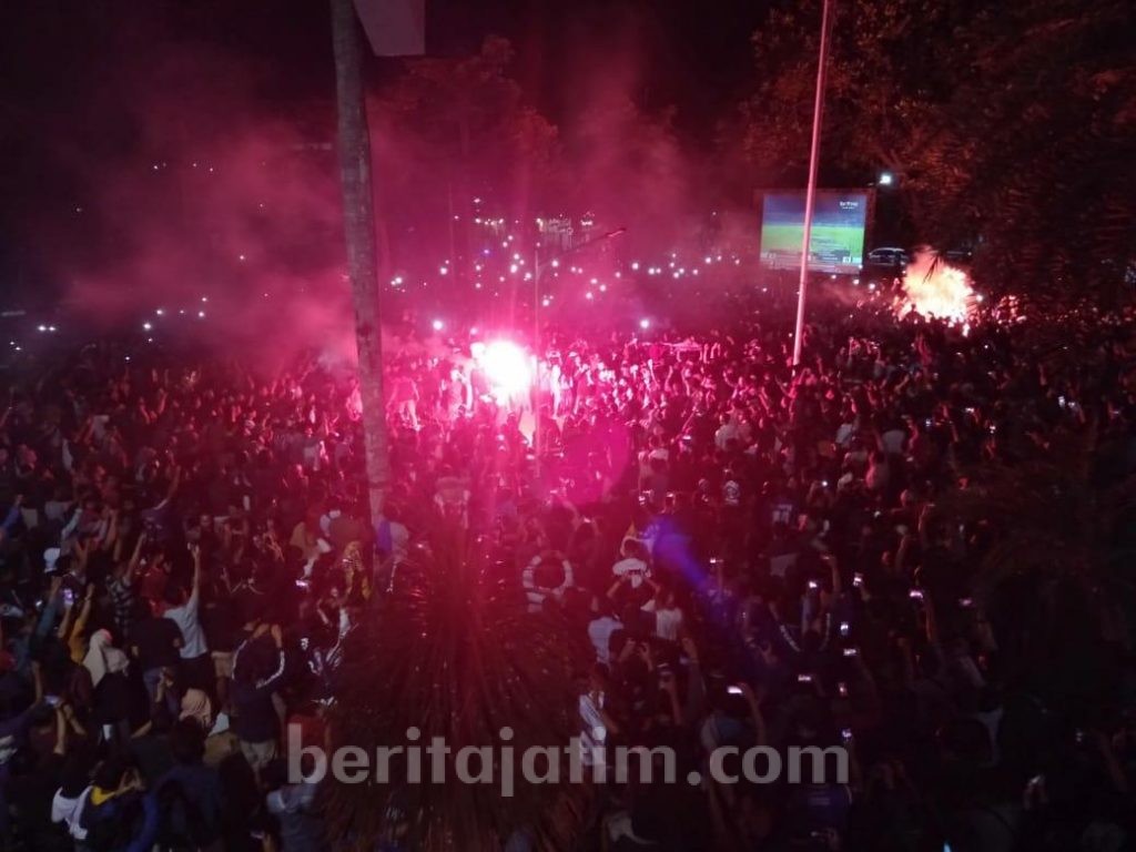 Pemkot Kediri Fasilitasi Nobar Laga Final Persik Vs Persita
