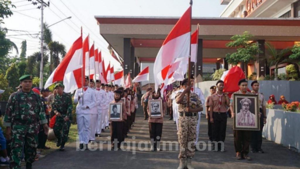 Napak Tilas Kiai Nawawi Peringati Hari Pahlawan di Mojokerto