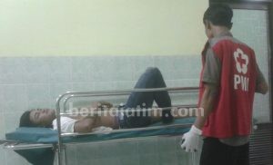 Mobil Vs Motor di Pamekasan, Pengendara Alami Patah Tulang
