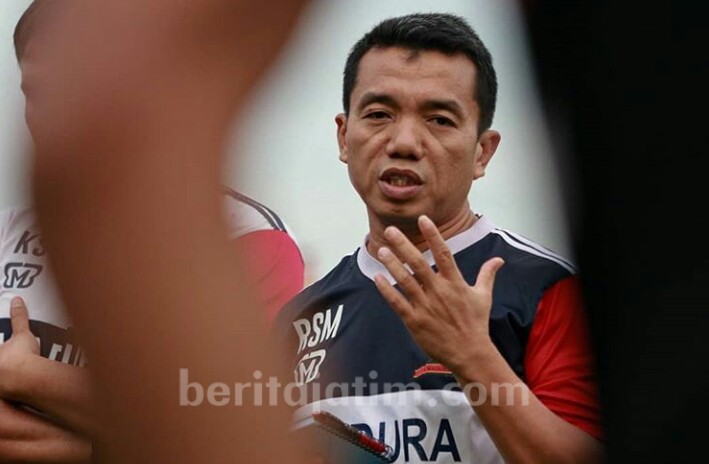 Rasiman Optimistis Bawa Madura United ke Jalur Positif