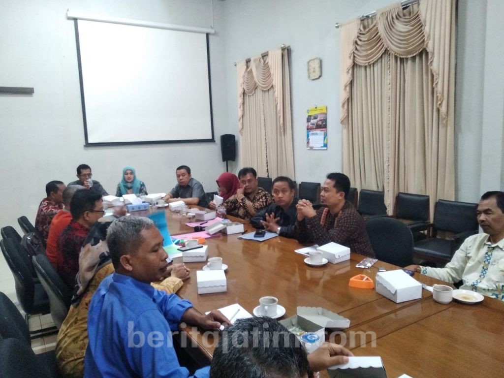Panitia Rekrutmen Perangkat Desa Cekok Angkat Bicara