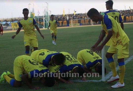 Kemenangan GU atas Semeru FC 2-1 buat Kado Ultah Ultrasmania