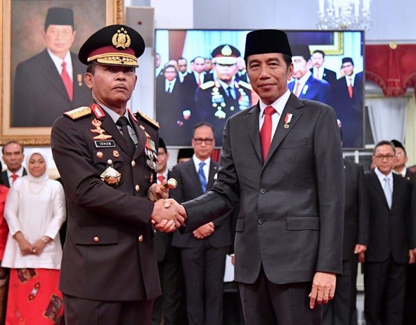 Jenderal Polisi Idham Aziz Dilantik Presiden Jokowi Jadi Kapolri