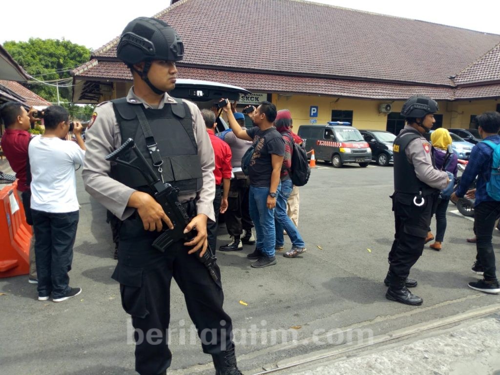 Pengamanan Diperketat, Ojol Tak Boleh Masuk Polres Jombang