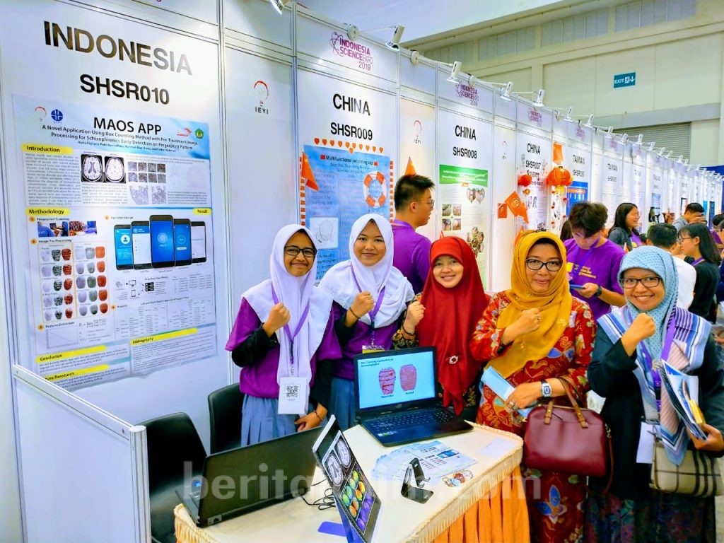 Mahasiswa UB Bikin Maos App, Alat Deteksi Dini Penyakit Skizofrenia