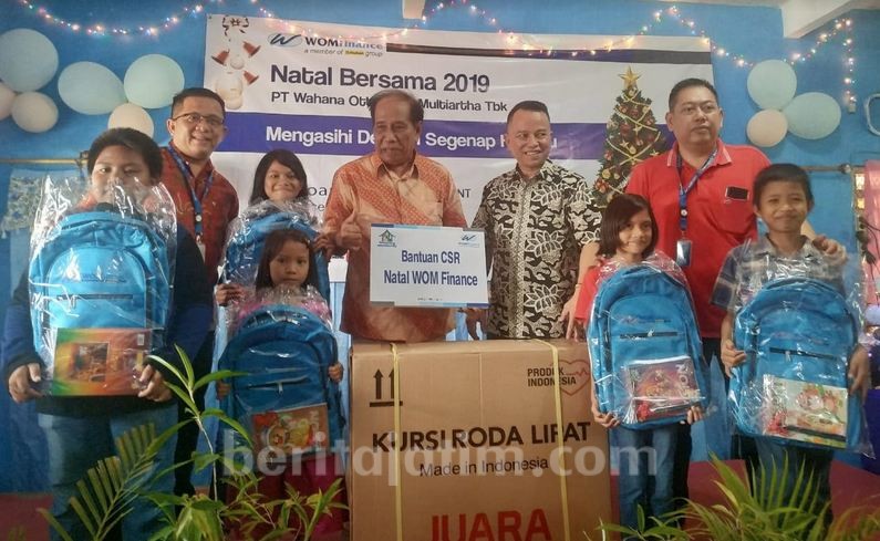 Menebar Kasih, WOM Finance Natalan Bersama Anak-Anak Panti