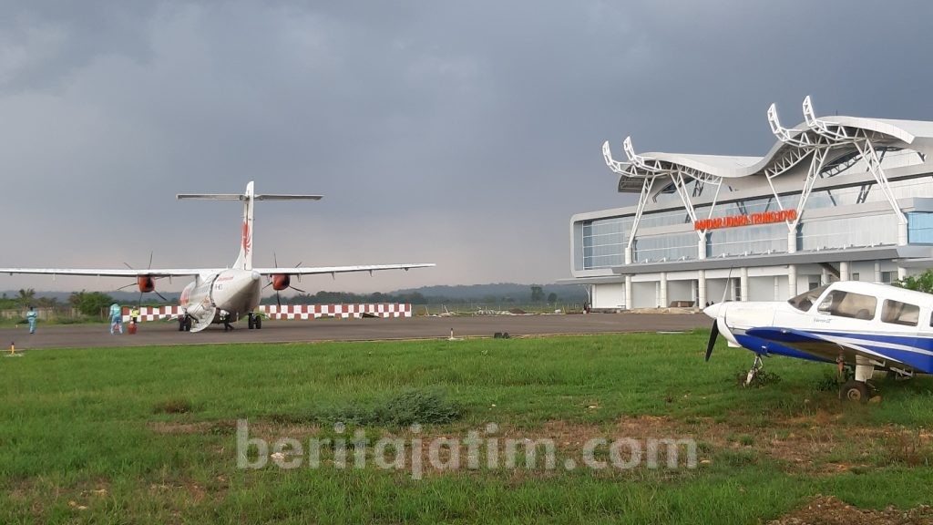 Maret 2020, Penumpang Pesawat di Bandara Trunojoyo Gunakan Terminal Baru