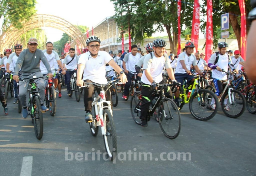 Bupati Anas Ajak BUMN Sinergi Bangun Daerah