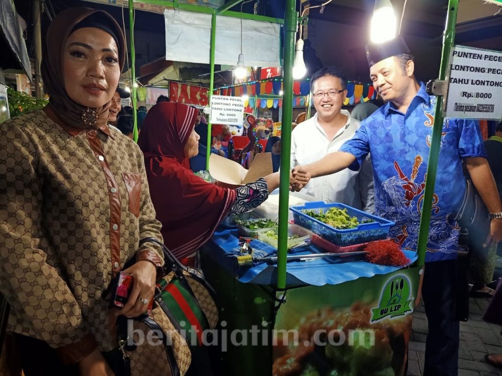 Firman Syah Ali Hadiri Bazar Warga Eks lokalisasi Dolly