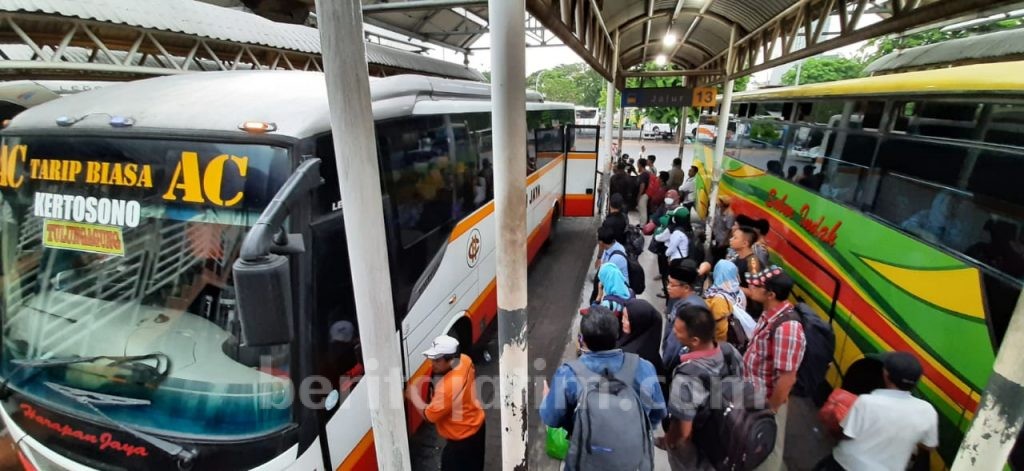 Penumpang di Terminal Bungurasih Diprediksi Turun 40 Persen
