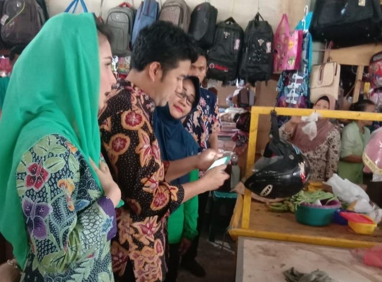 Wagub Emil Tenangkan Pedagang Terkait Molornya Pembangunan Pasar Legi